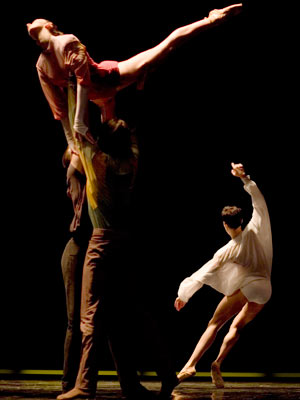 Immanence-(Andonis-Foniadakis---Ballet-du-Rhin---Photo-Jean-Luc-Tanghe.-081016_DR_72969 Immanence-(Andonis-Foniadakis---Ballet-du-Rhin---Photo-Jean-Luc-Tanghe.-081016_DR_72969